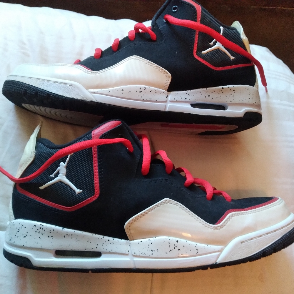 Jordan - Picture 3 of 6